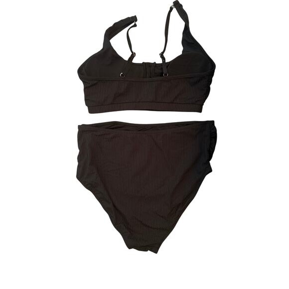 Black Button-Front Bikini Set - Picture 2 of 5